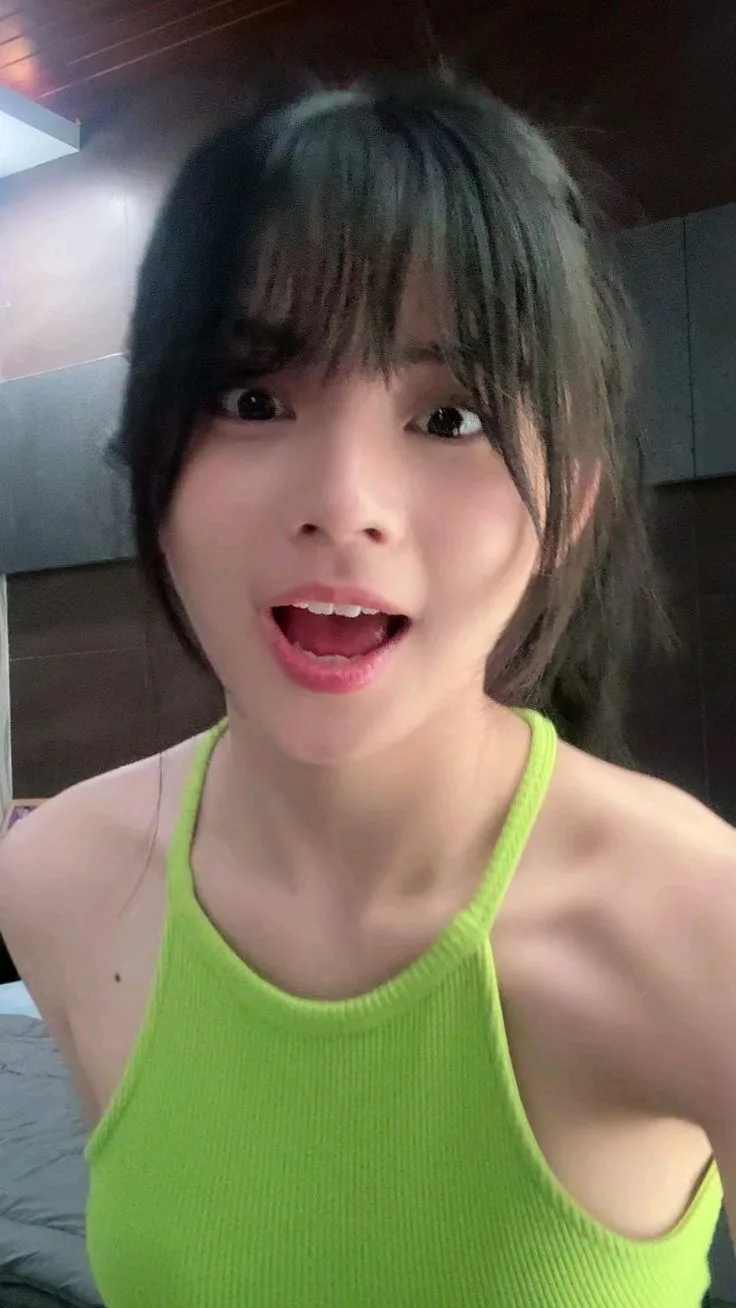 Heboh! tante toge bohay dipanggil ke apartemen buat wik wik bokep